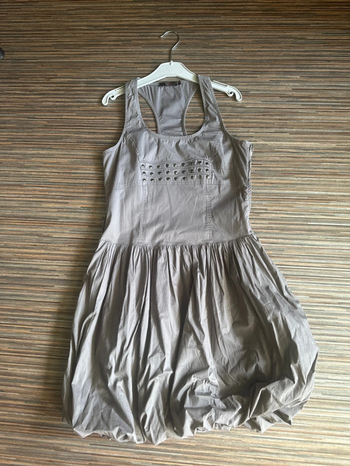 Robe gris