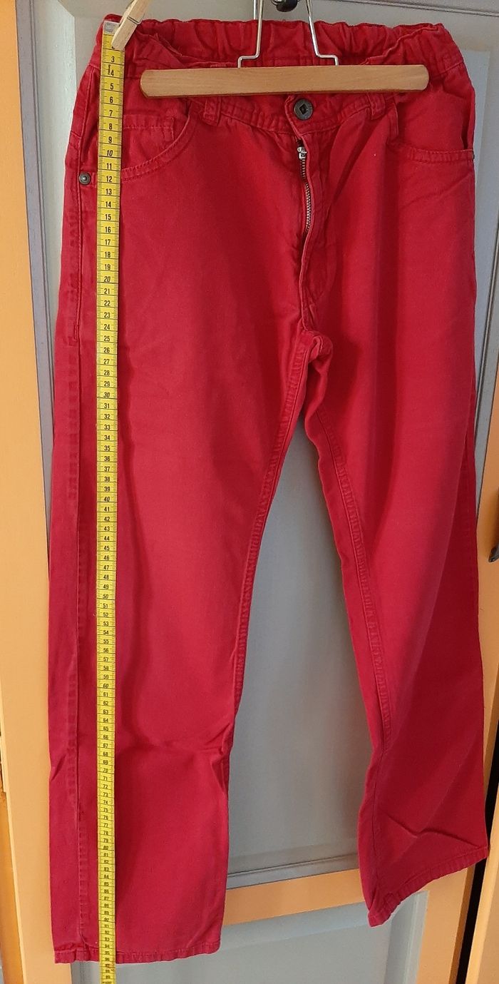 Jeans rouge 14 ans - photo numéro 2