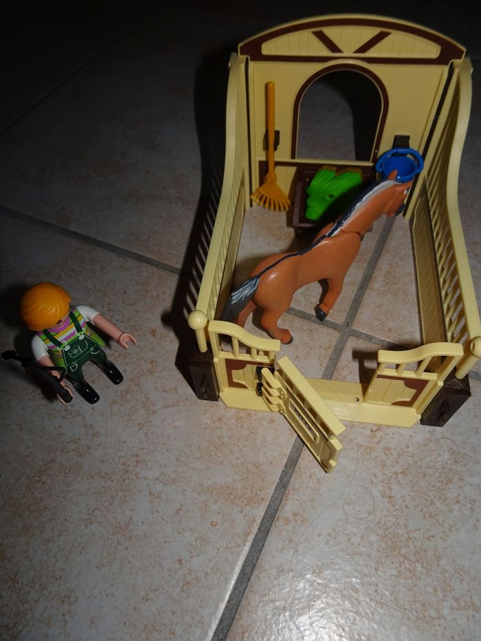 Gros lot de Playmobil Country Chevaux et poney - photo numéro 2