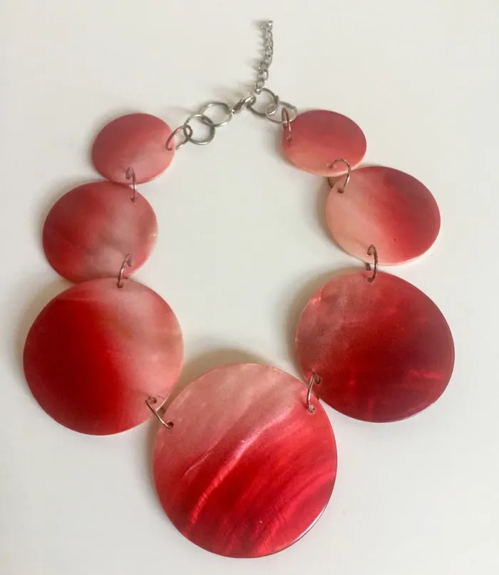 Collier court rouge - photo numéro 2