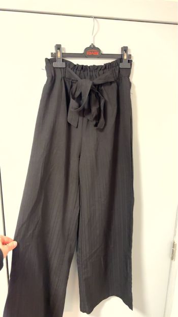 Pantalon large et droit 