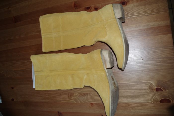 Bottes jaune 39 à enfiler avec tire-botte sur la tige - photo numéro 7
