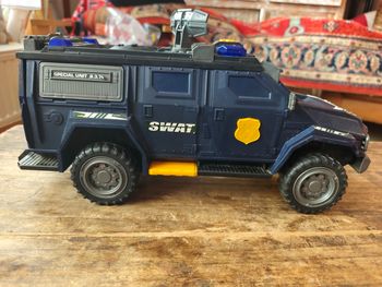 Camion d Unité Spéciale du Swat