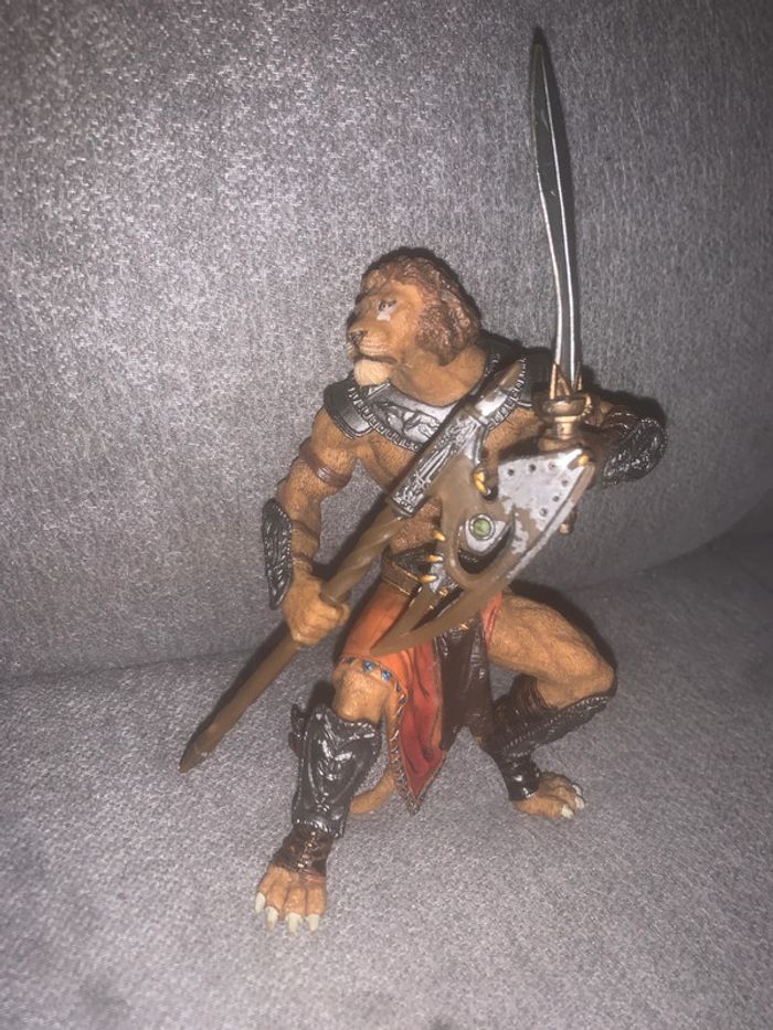 Lion Papo fantasy world mutant