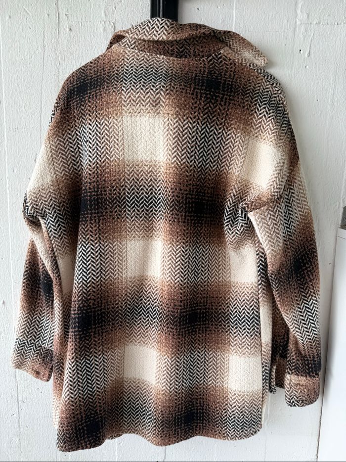 Veste chemise carreaux  Taille universelle ok pour un S ou M Deux poches à rabats poitrine - photo numéro 6