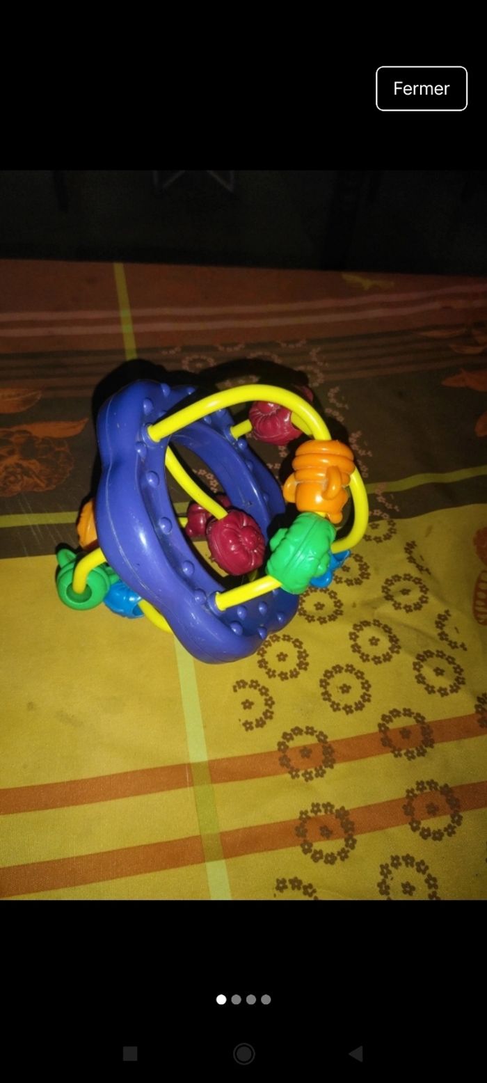 Jouet bébé 
J9 - photo numéro 3
