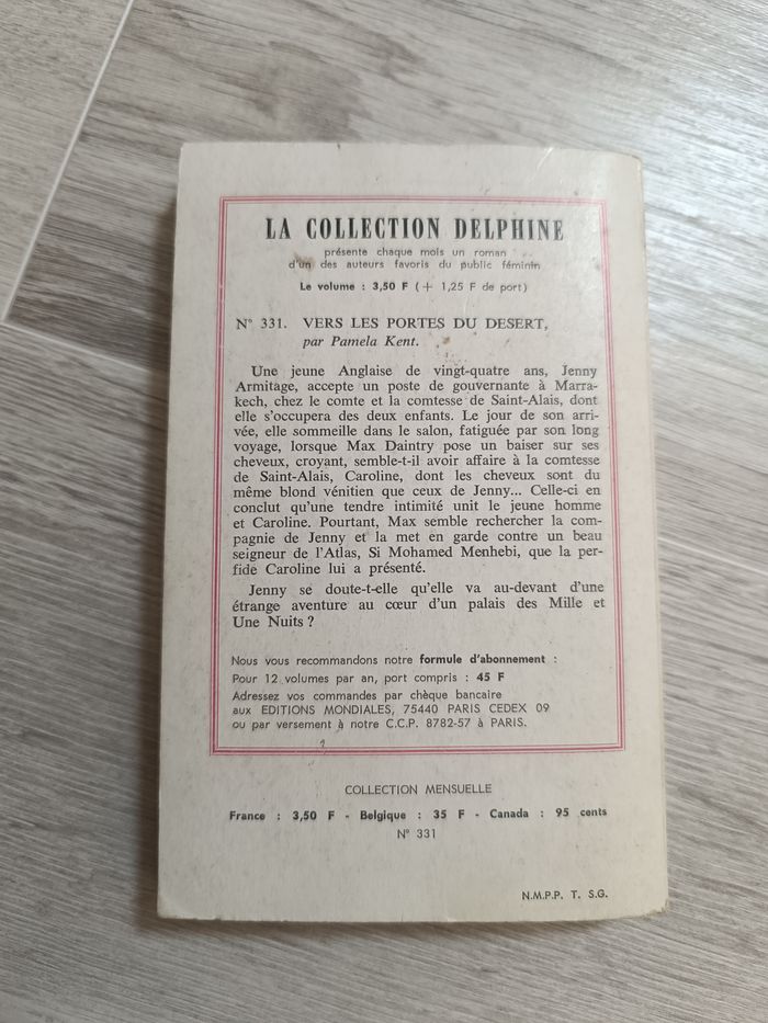 Livre Collection Delphine - photo numéro 2