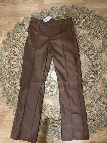 Pantalon simili cuir neuf 