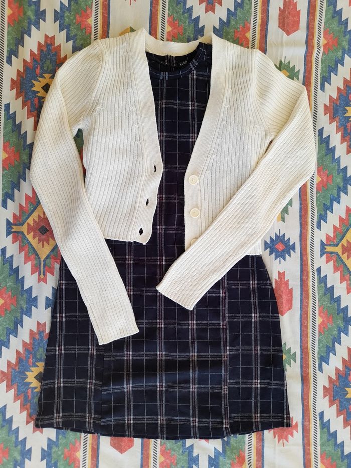 Lot 3 robes +1 gilet fille 12 ans - photo numéro 5