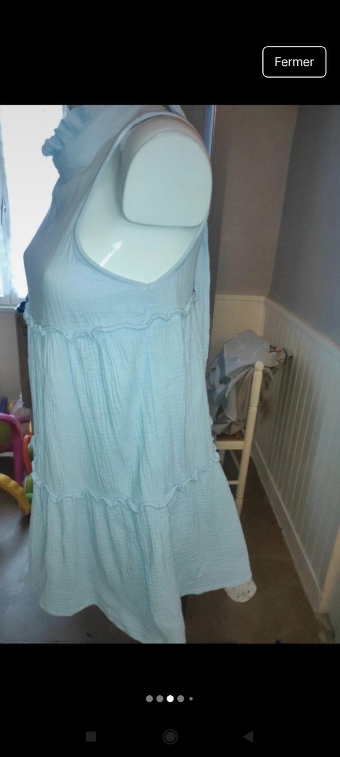 Très belle robe f43 - photo numéro 3