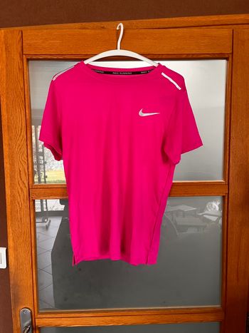 T shirt running rose neuf taille L homme/femme   