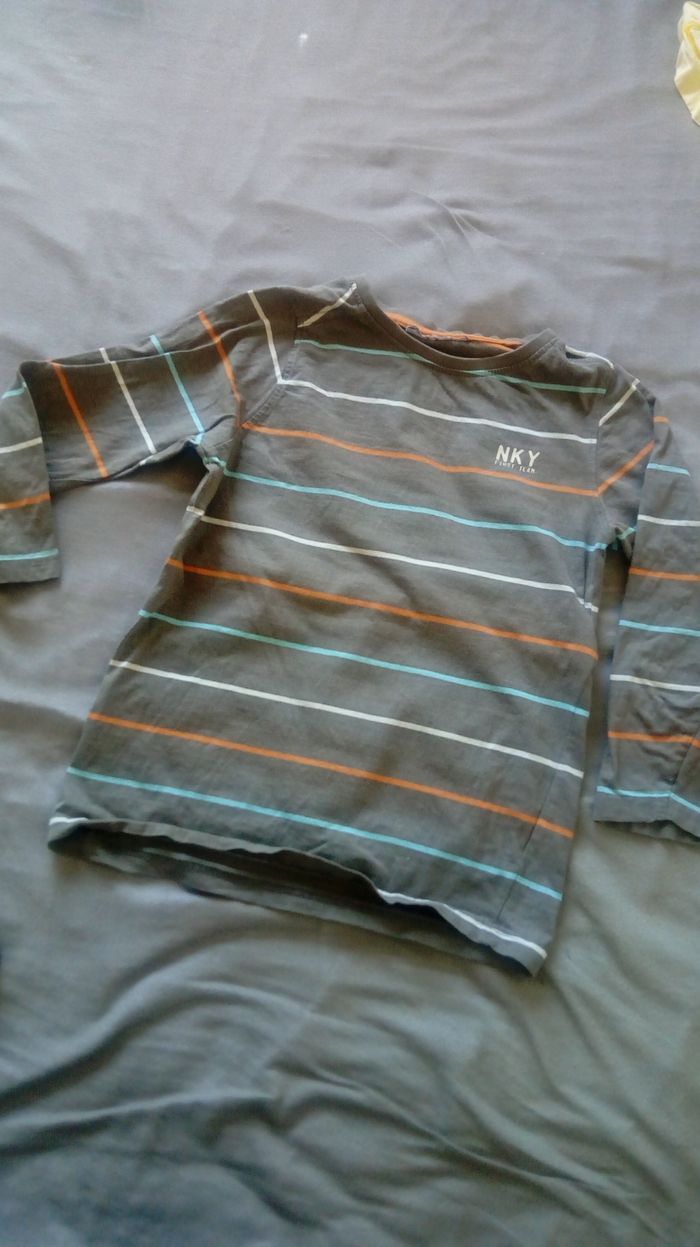 Maillot manches longues garçon 👦 taille 6ans