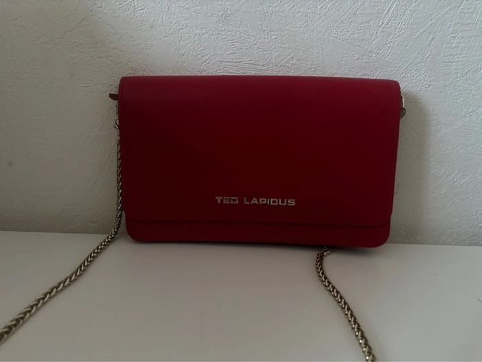 Pochette bandoulière ted lapidus