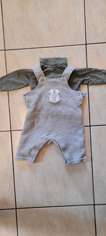 Ensemble salopette 3 mois
