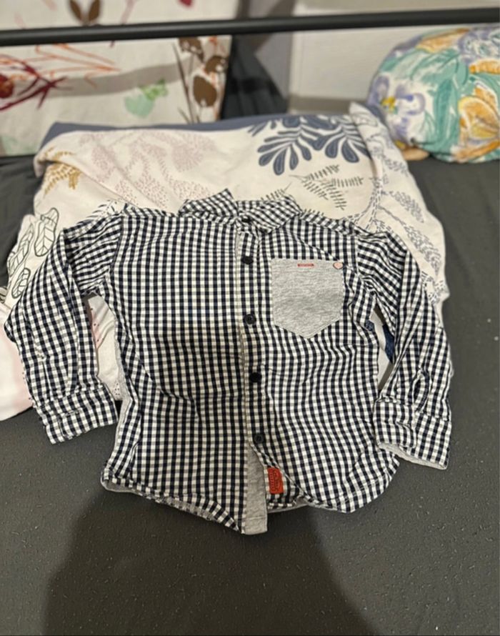 Chemise bb garçon taille 24 mois🐨