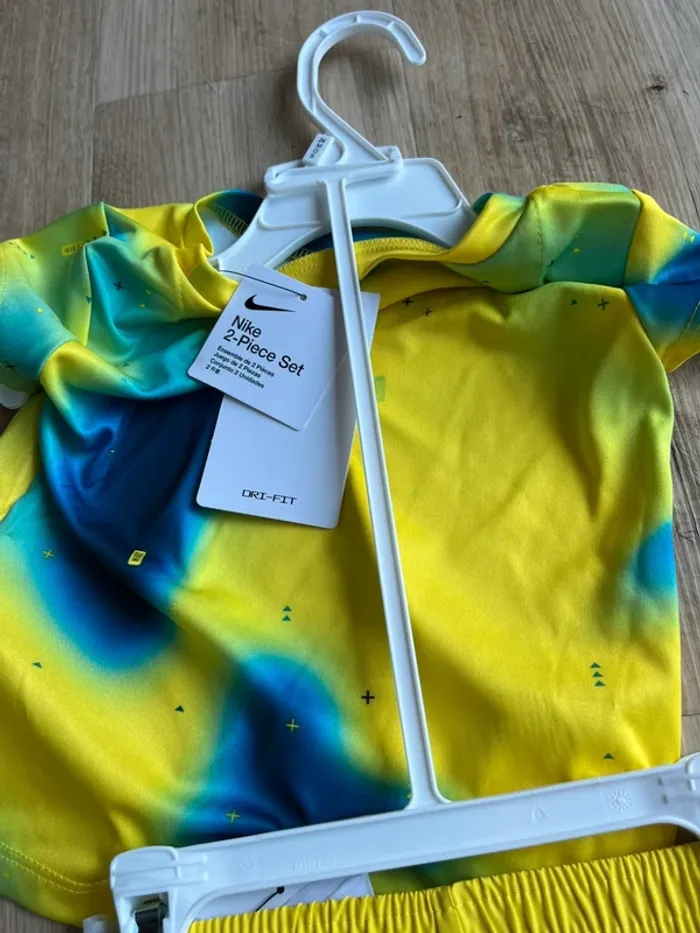 Ensemble 2 Pièce Nike 24mois - photo numéro 3