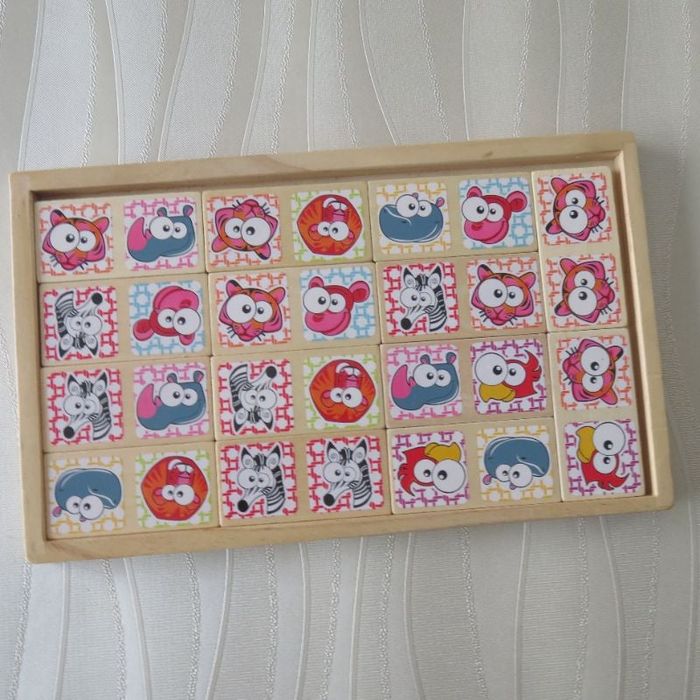 Coffret de 28 dominos en bois, "animaux rigolos"