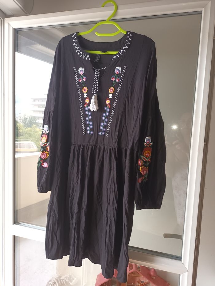 Robe femme - photo numéro 2