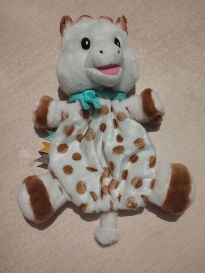 Marionnette Sophie la girafe