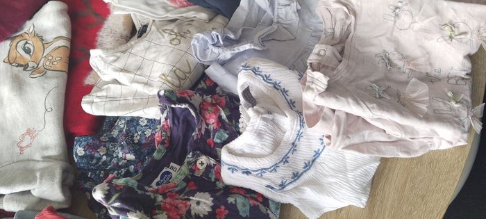 Lot vêtements bébé fille 12M/74 cm - photo numéro 5