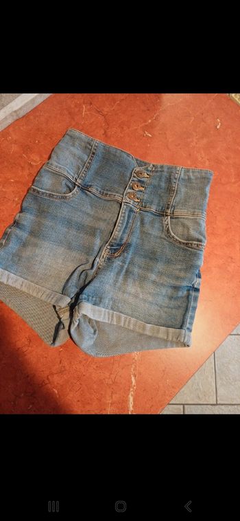 Short fille taille 14 ans