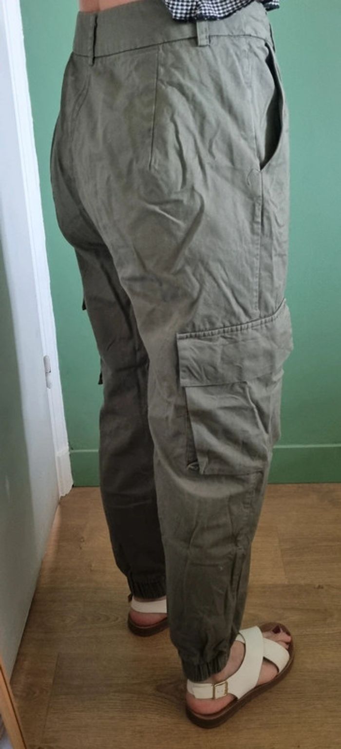 Pantalon cargo kaki - photo numéro 4