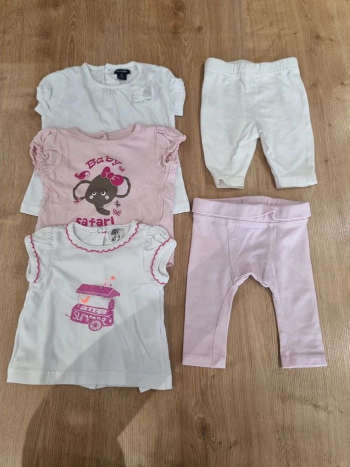 Lot vêtements 1 mois - photo numéro 3