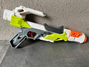 Lot de 13 nerfs + munitions