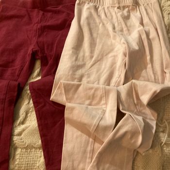 Lot deux leggings en 8 ans