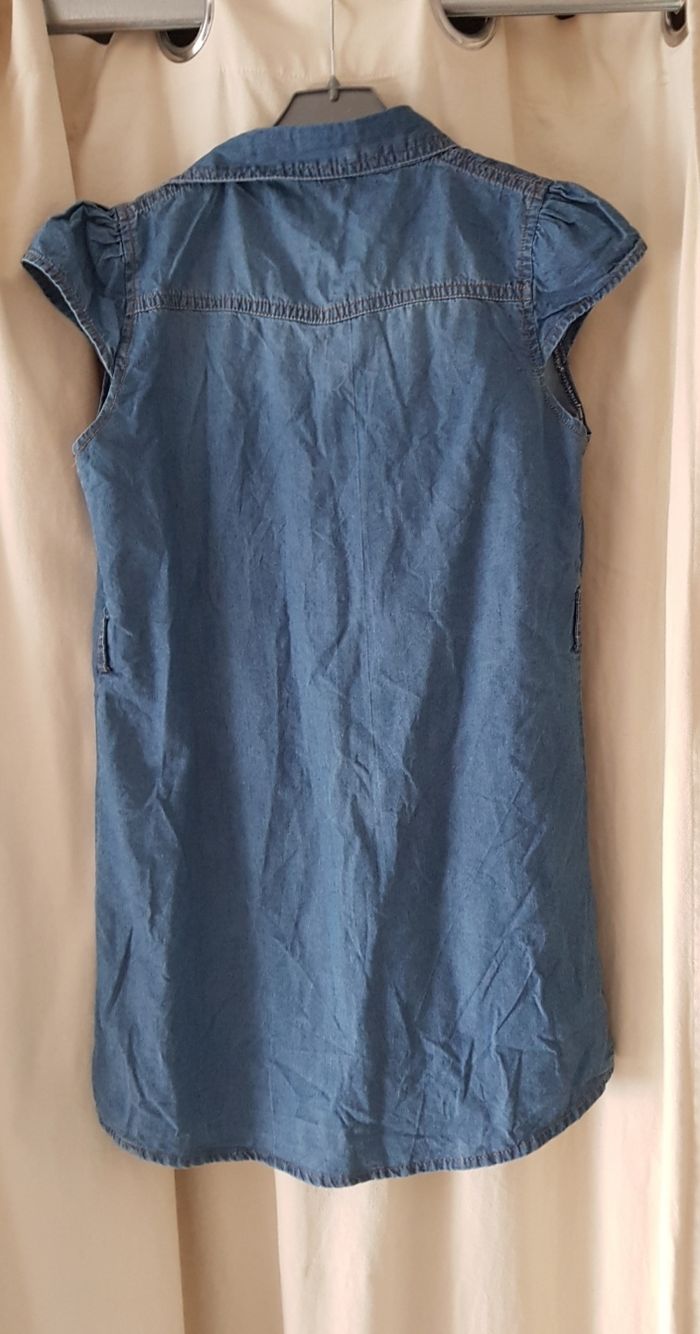 👾 Robe en jean avec roses - photo numéro 3