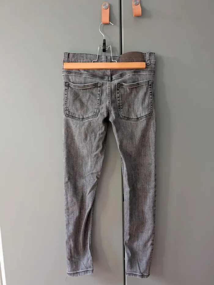 Jeans noir délavé - photo numéro 6