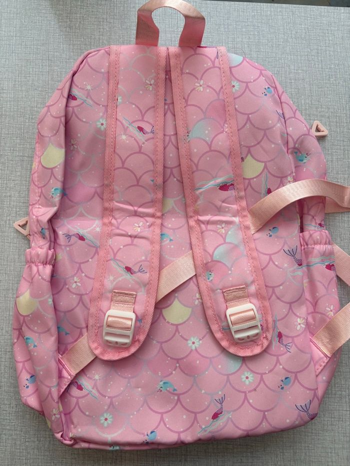 Ensemble 3 pièces sac à dos, sac à collation et plumier assortis KPop Demon Hunters Neuf et emballé - photo numéro 2