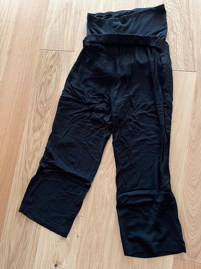 Pantalon 3/4 noir de grossesse H&M - photo numéro 2