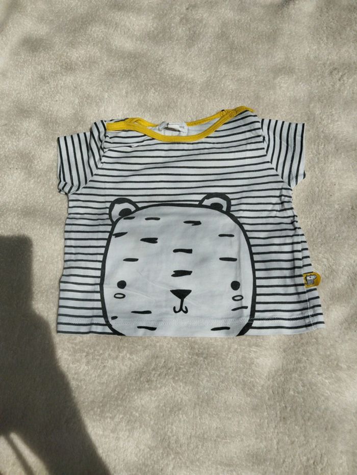 Lot de tee-shirts - photo numéro 3