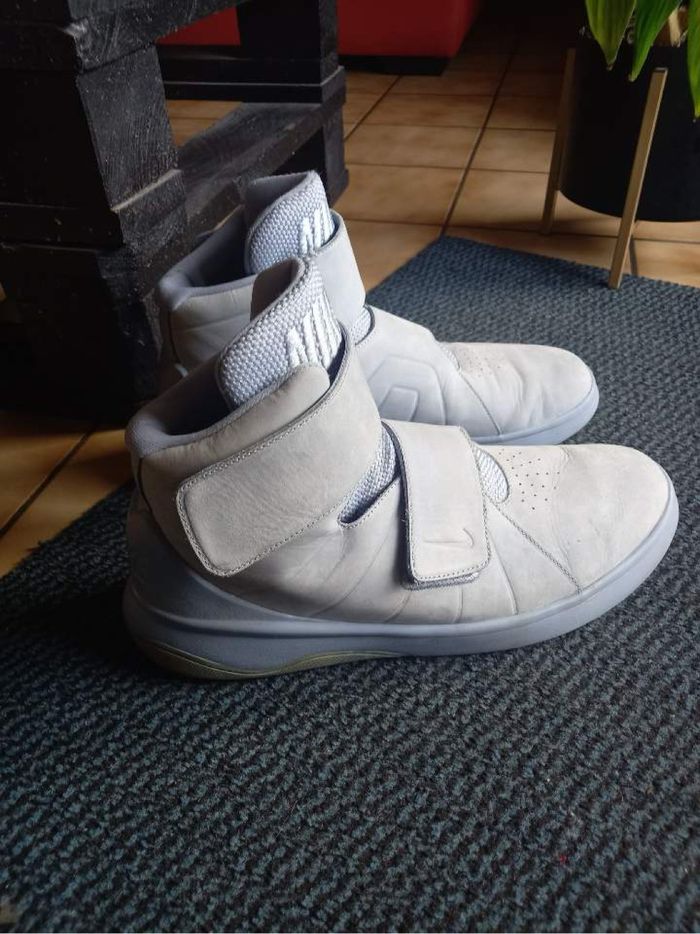 Baskets Nike en très  bon état - photo numéro 3
