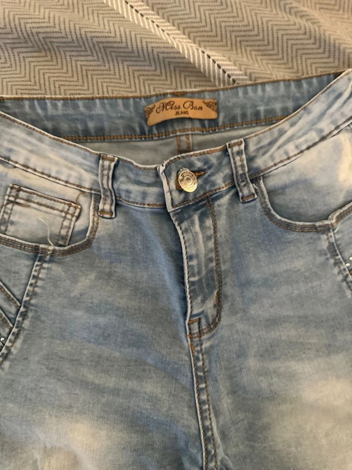 Short jean taille S - photo numéro 2