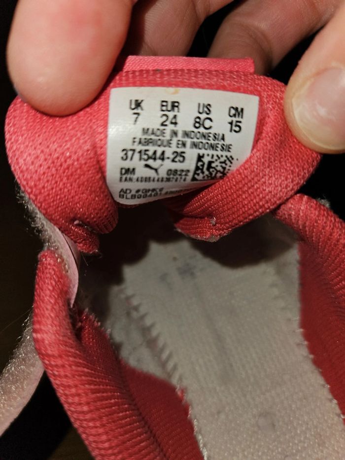 Baskets taille 24 - photo numéro 10