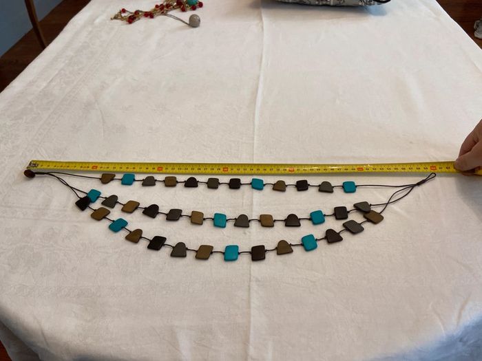 Collier trois rangs en perles de bois plates tons bruns et turquoise neuf - photo numéro 8