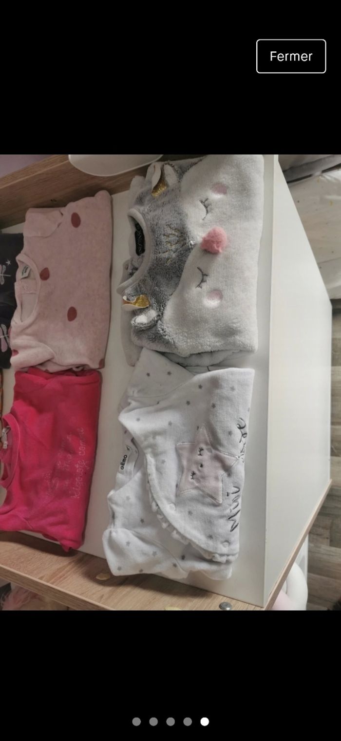 Lot pyjamas 6 mois - photo numéro 4
