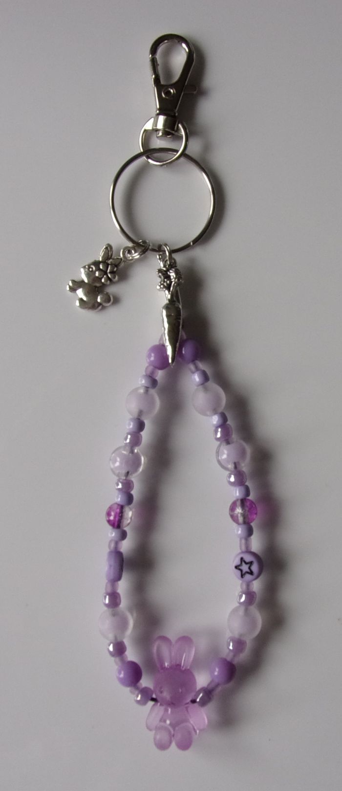 Porte clé ou Déco de sac à main lapin givré Violet