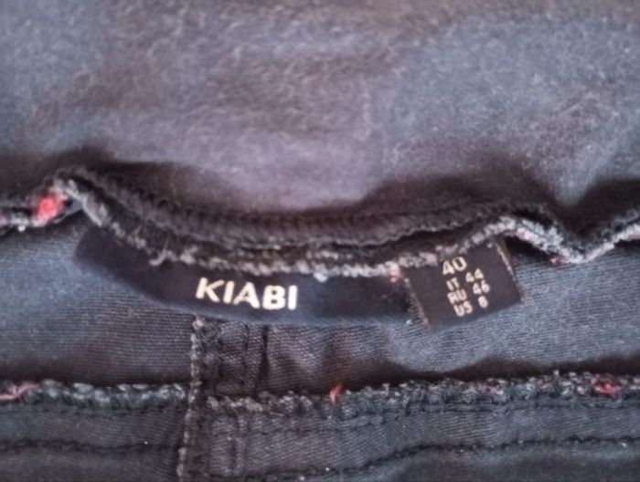 Pantacourt Kiabi taille 40 - photo numéro 2