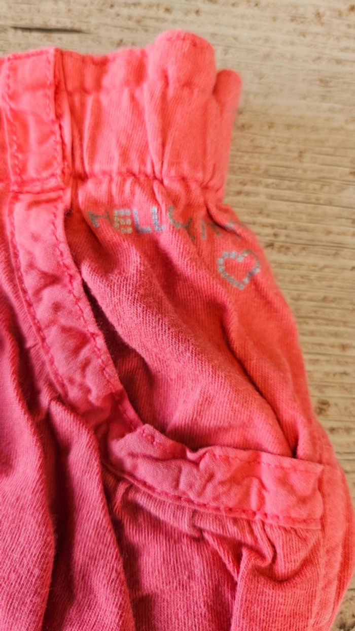 Short court rose orangé, Hello Kitty, 2/3 ans, nickel - photo numéro 4