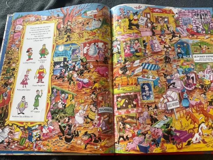 Livre de Mickey et ses amis « cherche et trouve » - photo numéro 4