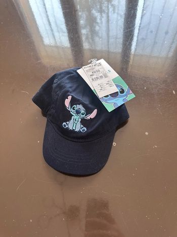 Casquette disney stitch 49/50 18/30 mois