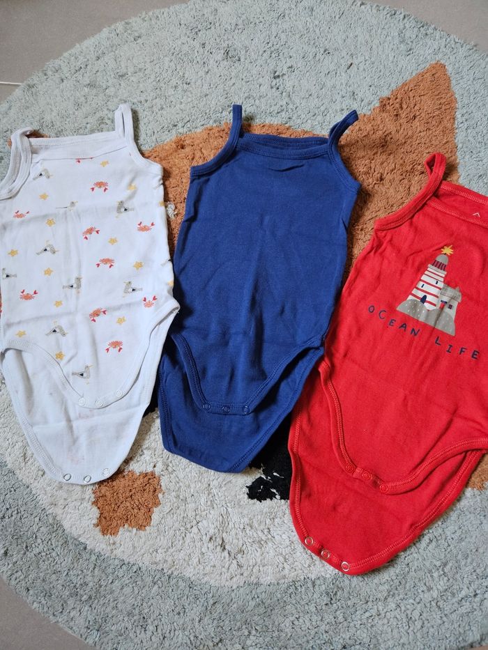 Lot de 3 bodies bretelles- 24 mois