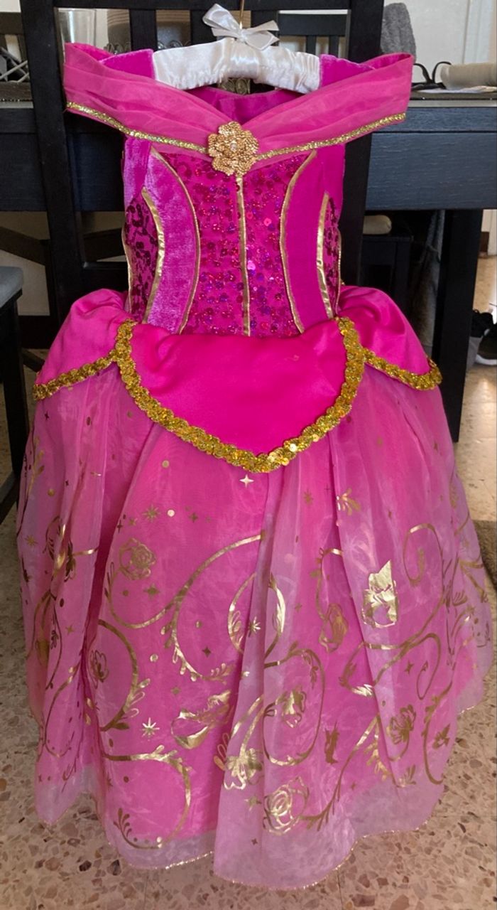 Déguisement deluxe aurore 4 ans Disney Disneyland