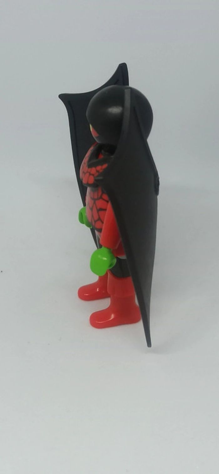 Homme rouge avec ailes playmobil - photo numéro 4