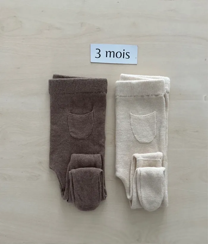2 bas avec pied Kiabi taille 3 mois 56-62 cm