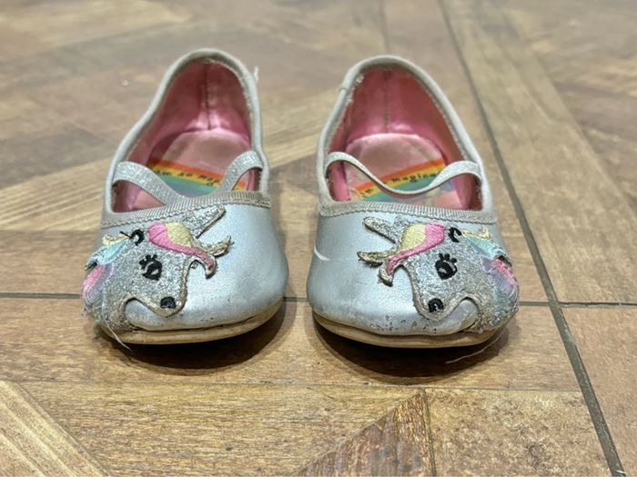 Ballerines argentées licorne jumelles p.24 - photo numéro 5