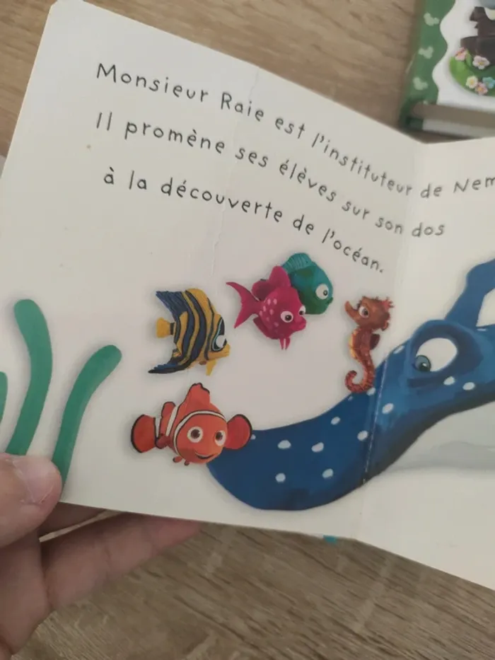 Lit de livres l'imagerie des bébés - photo numéro 4